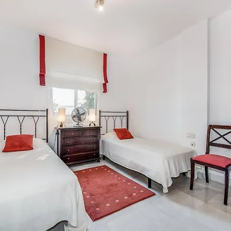 Great Location, Spacious And Beautiful Apartment