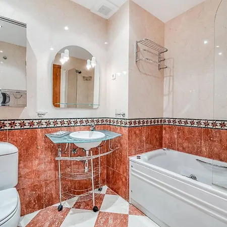 Great Location, Spacious And Beautiful *