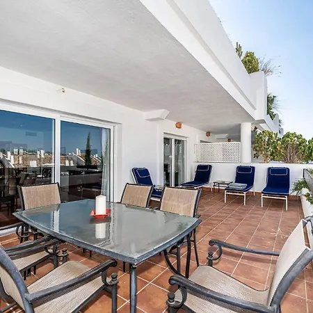 Great Location, Spacious And Beautiful Marbella